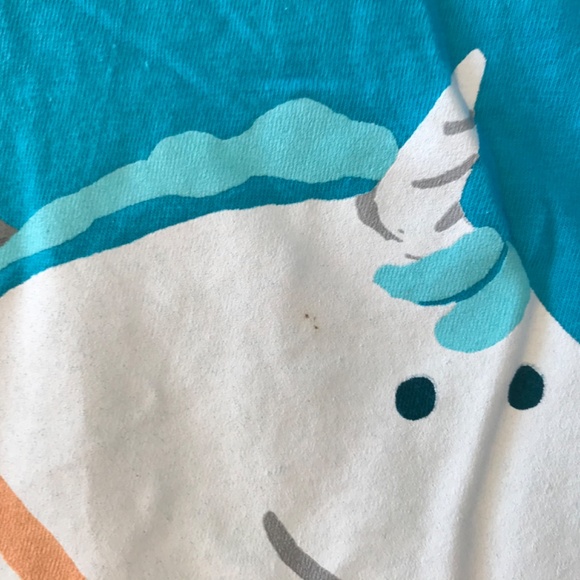 Threadless - Fat unicorn on rainbow jetpack - Picture 2 of 4